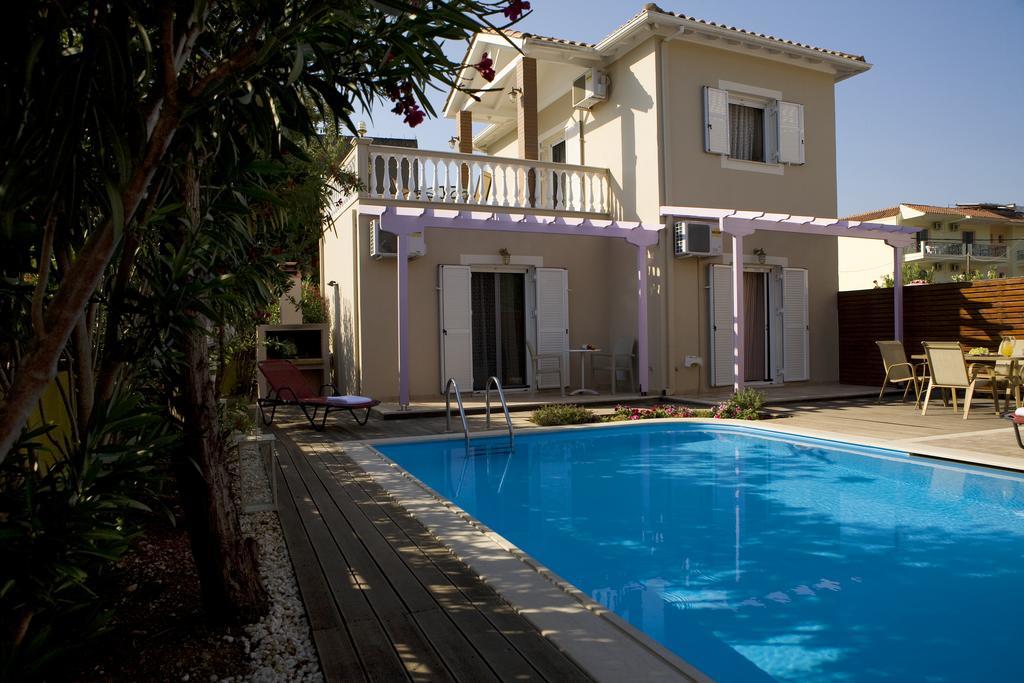 Le Torri Villas By Nidri Holiday Villas المظهر الخارجي الصورة