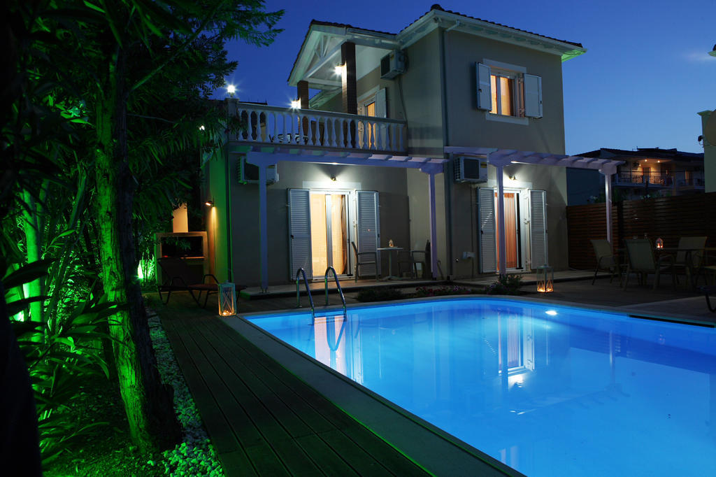 Le Torri Villas By Nidri Holiday Villas المظهر الخارجي الصورة