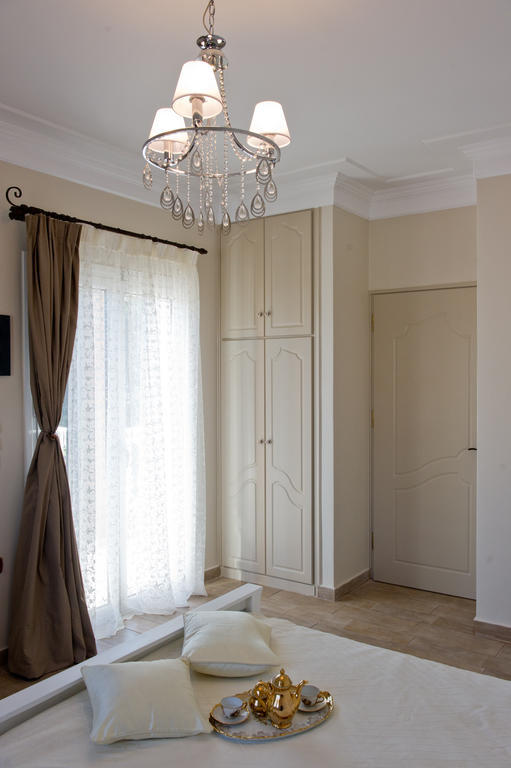 Le Torri Villas By Nidri Holiday Villas الغرفة الصورة
